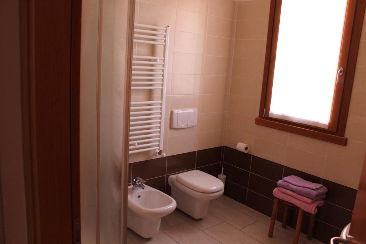 Casa Di Chiara Apartment Peschiera del Garda Luaran gambar