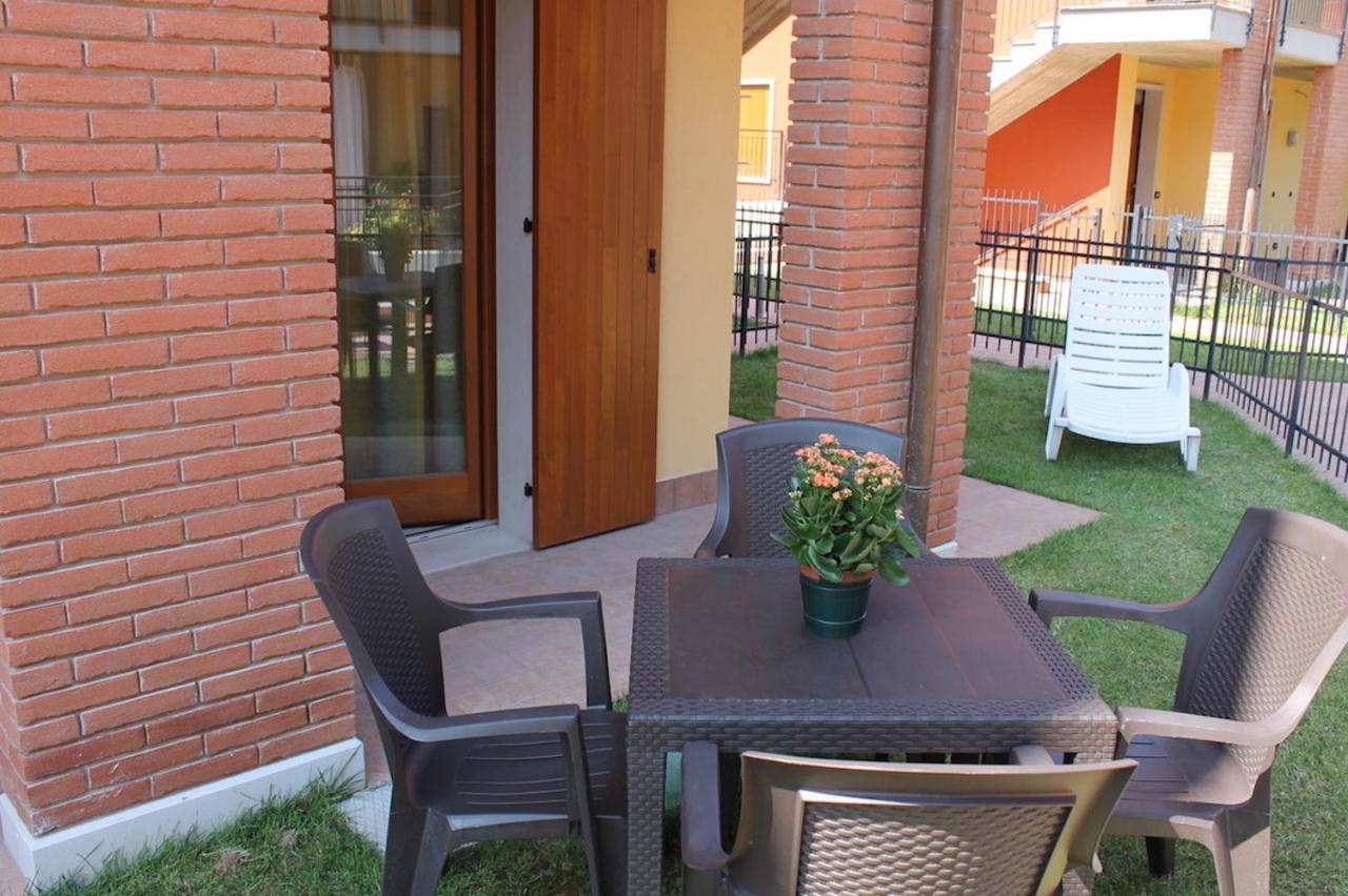 Casa Di Chiara Apartment Peschiera del Garda Luaran gambar